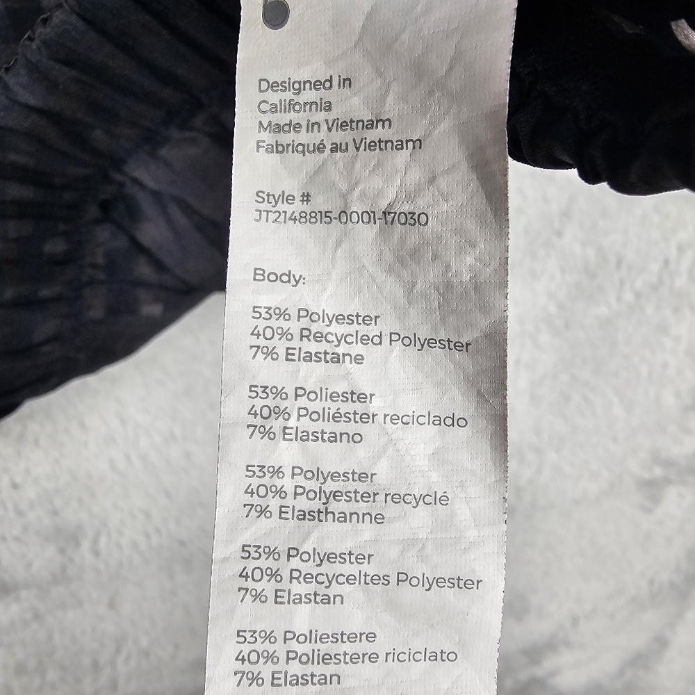 Fabletics Cleo Performance Lightweight Zip Up Jac… - image 6